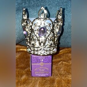 listing-status-banner